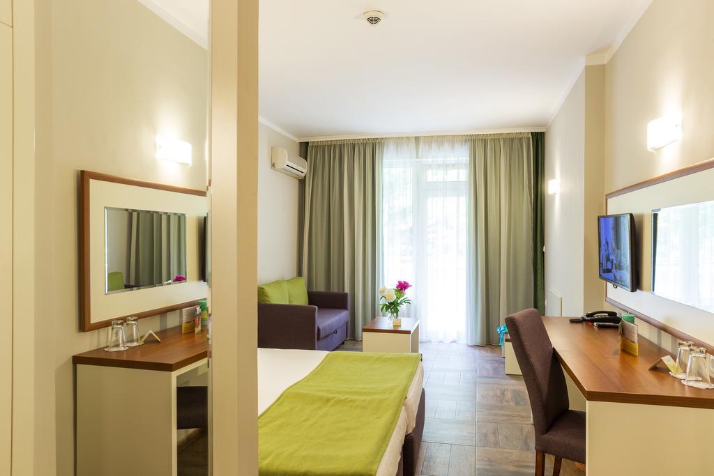 Ljuljak Hotel ゴールデンサンド 部屋 写真
